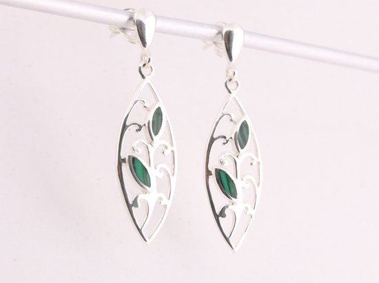 Opengewerkte zilveren oorstekers met malachiet afbeelding 2
