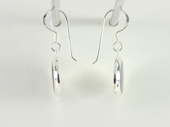 Ronde zilveren oorbellen met abalone schelp afbeelding 2