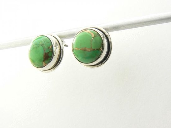 Ronde zilveren oorstekers met groene koperturkoois afbeelding 3