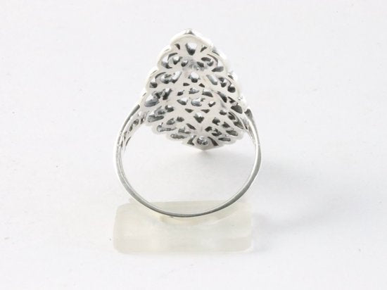 Langwerpige opengewerkte zilveren ring afbeelding 3