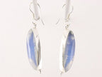 Lange zilveren oorbellen met blauwe vuuropaal afbeelding 2