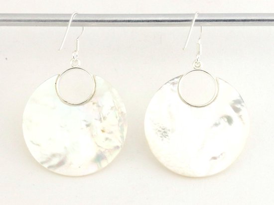 Zilveren oorbellen met grote ronde parelmoer afbeelding 2