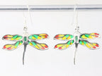 Zilveren libelle oorbellen met emaille en smaragd afbeelding 2