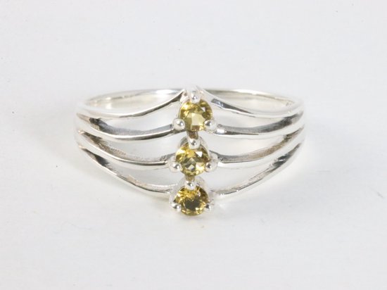 Opengewerkte hoogglans zilveren ring met 3 citrien stenen afbeelding 4