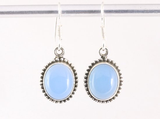 Bewerkte ovale zilveren oorbellen met blauwe chalcedoon afbeelding 4