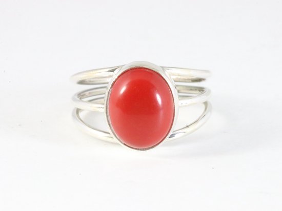 Opengewerkte zilveren ring met rode koraal steen afbeelding 4