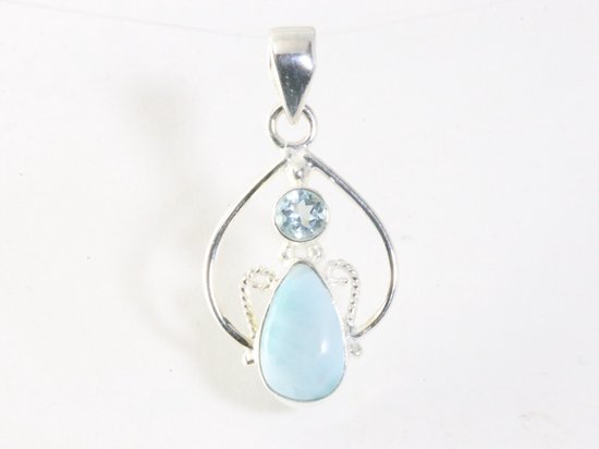 Opengewerkte zilveren hanger met larimar en blauwe topaas afbeelding 4