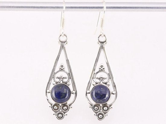 Lange opengewerkte zilveren oorbellen met lapis lazuli afbeelding 4