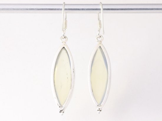 Lange zilveren oorbellen met blauwe vuuropaal afbeelding 3