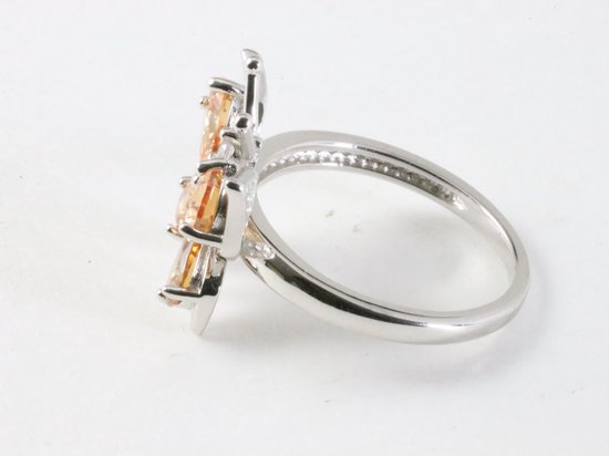 Hoogglans zilveren vlinder ring met citrien en witte topaas afbeelding 2