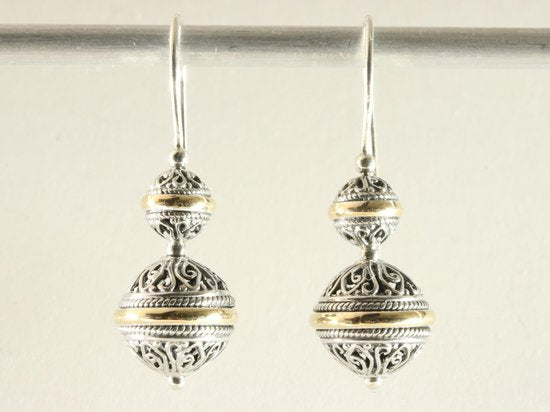 Traditionele opengewerkte zilveren oorbellen met 18k gouden banden afbeelding 1