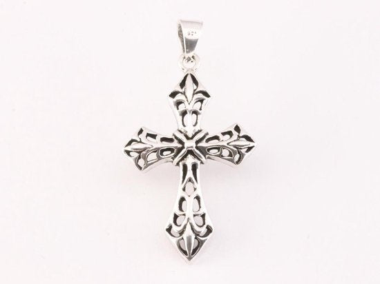 Opengewerkte zilveren kruishanger afbeelding 4