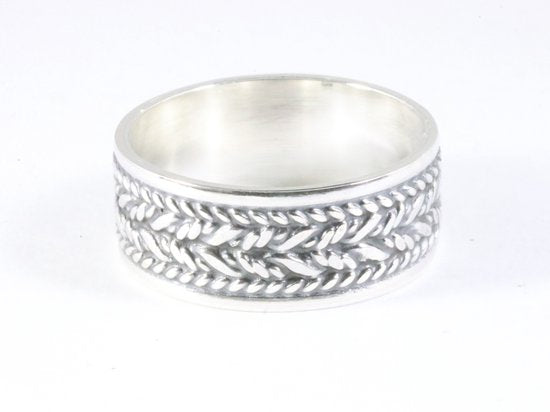 Zware zilveren ring met kabelpatroon afbeelding 1