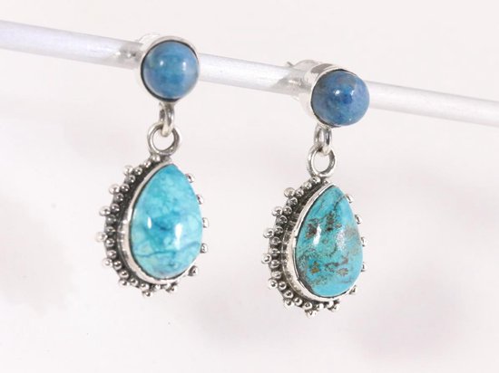 Bewerkte zilveren oorstekers met chrysocolla afbeelding 2