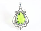Bewerkte zilveren hanger met peridoot afbeelding 4