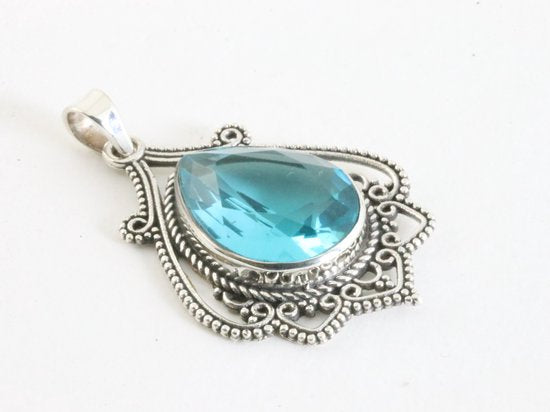 Bewerkte zilveren hanger met blauwe topaas afbeelding 2