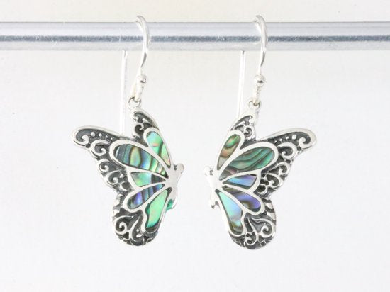 Bewerkte zilveren vlinder oorbellen met abalone schelp afbeelding 3