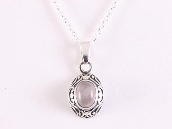 Fijne bewerkte zilveren hanger met rozenkwarts aan ketting afbeelding 4
