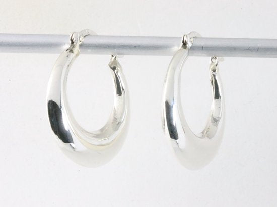 Zilveren oorringen afbeelding 2