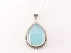 Bewerkte zilveren hanger met aqua chalcedoon aan ketting afbeelding 4