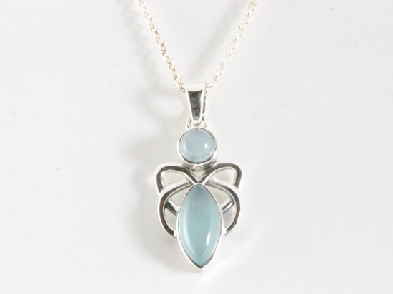 Fijne opengewerkte zilveren hanger met aqua chalcedoon aan ketting afbeelding 4