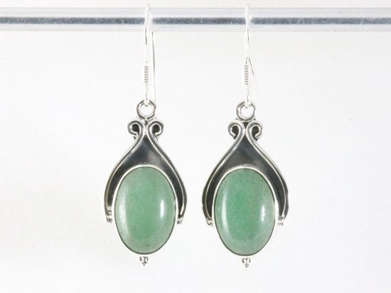 Bewerkte zilveren oorbellen met jade afbeelding 4