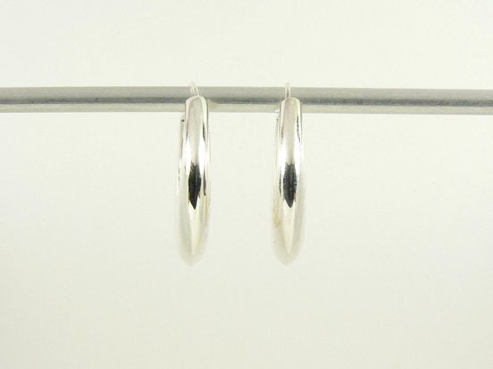 Zilveren oorringen afbeelding 3