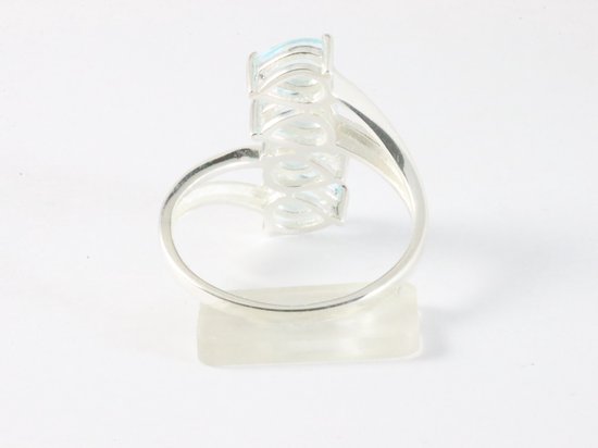 Langwerpige hoogglans zilveren ring met blauwe topaas stenen afbeelding 3