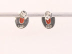 Fijne ovale zilveren oorstekers met granaat afbeelding 3
