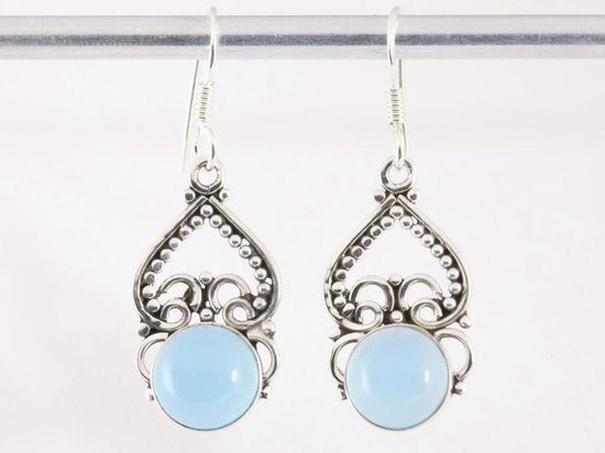 Opengewerkte zilveren oorbellen met blauwe chalcedoon afbeelding 4