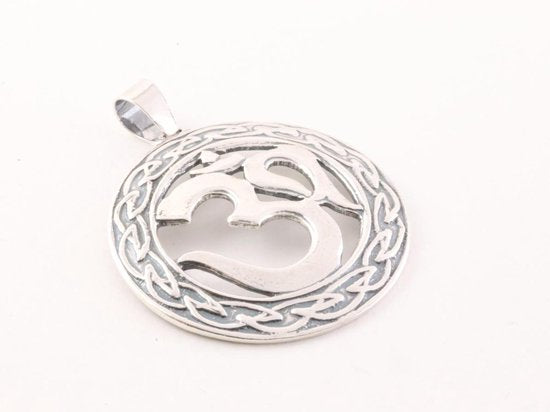 Grote ronde zilveren hanger met ohm teken afbeelding 2