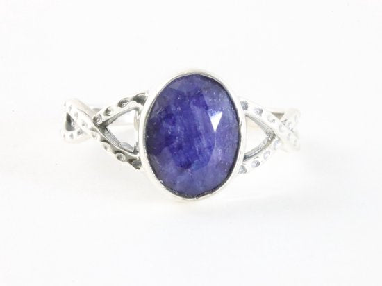 Fijne opengewerkte zilveren ring met blauwe saffier afbeelding 4