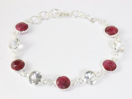 Zilveren armband met robijn en bergkristal afbeelding 1