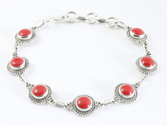 Bewerkte zilveren armband met rode koraal steen afbeelding 1