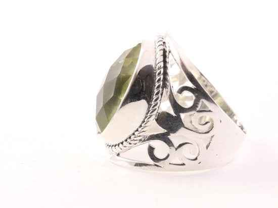 Opengewerkte zilveren ring met lemonkwarts afbeelding 2