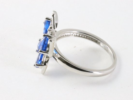 Hoogglans zilveren vlinder ring met blauwe saffier en witte topaas afbeelding 2