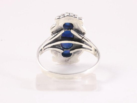 Bewerkte zilveren ring met Australische opaal afbeelding 3