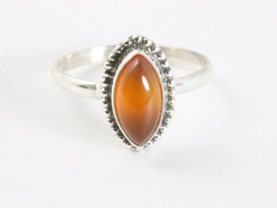 Fijne bewerkte ring met carneool afbeelding 4