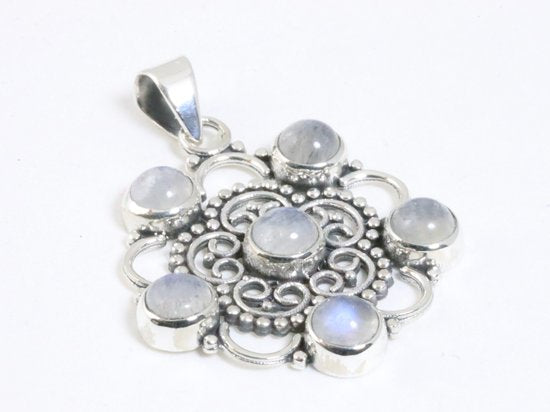 Opengewerkte zilveren hanger met regenboog maansteen afbeelding 2