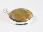 Ronde hoogglans zilveren hanger met tijgeroog aan ketting afbeelding 2