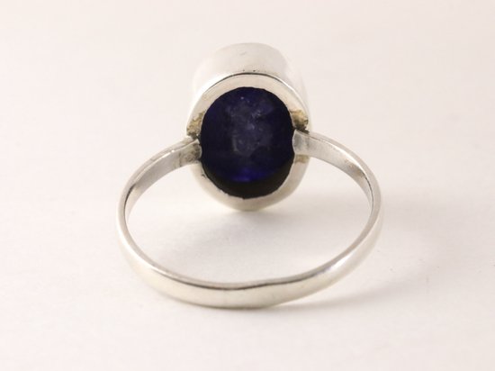 Zilveren ring met blauwe saffier afbeelding 3