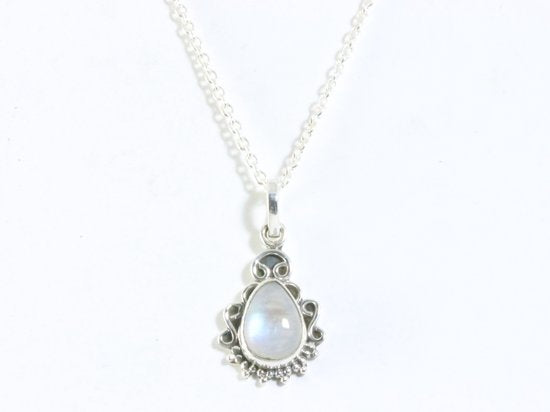 Fijne bewerkte zilveren hanger met regenboog maansteen aan ketting afbeelding 4