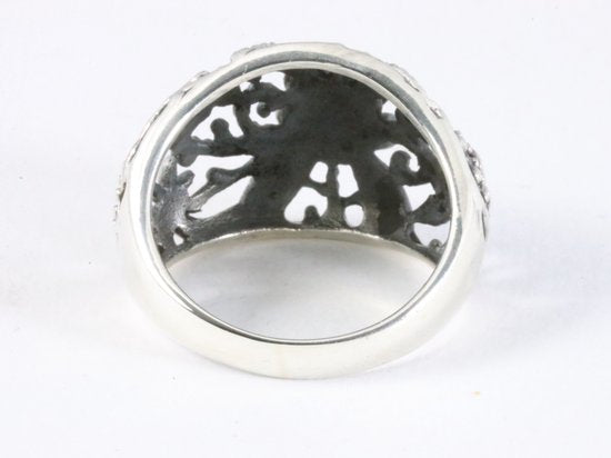 Brede opengewerkte zilveren ring met bloemen motief afbeelding 3