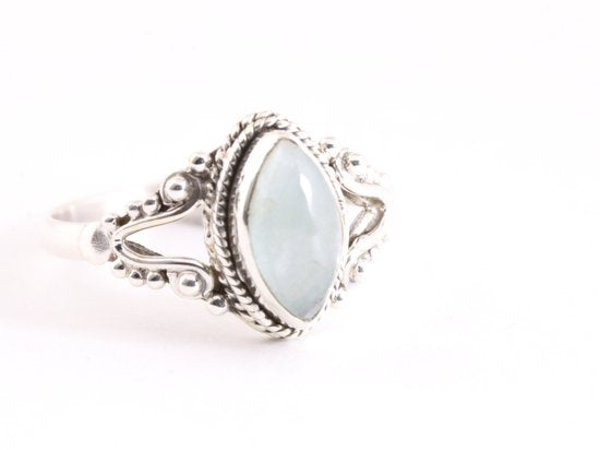 Fijne bewerkte zilveren ring met aquamarijn afbeelding 1