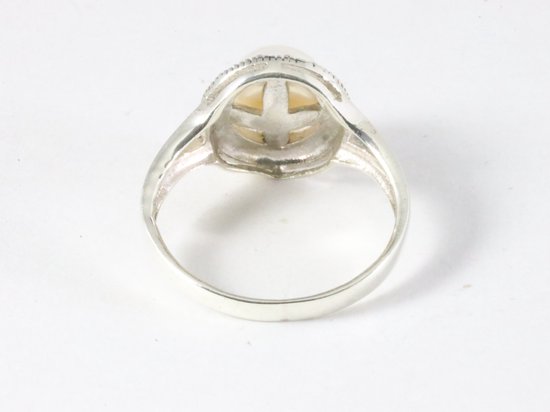 Fijne ronde zilveren ring met parel en marcasiet afbeelding 3