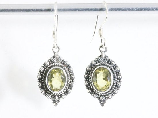 Fijne bewerkte zilveren oorbellen met citrien afbeelding 4