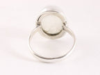 Ovale zilveren ring met regenboog maansteen afbeelding 3