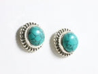 Ronde bewerkte zilveren oorstekers met turkoois afbeelding 1