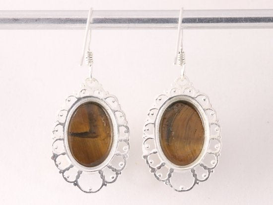 Opengewerkte zilveren oorbellen met tijgeroog afbeelding 3
