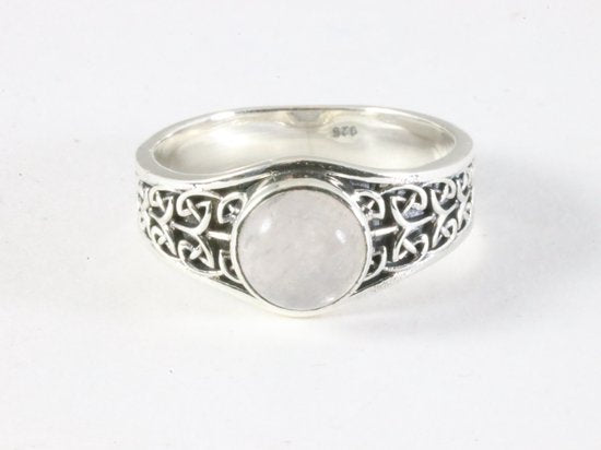 Bewerkte zilveren ring met rozenkwarts afbeelding 4